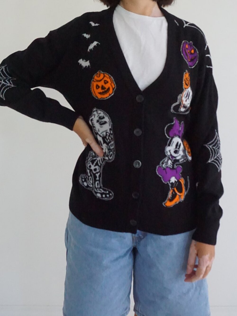 BoxLunch Disney Mickey Mouse Friends Halloween Pumpkin Bat Spiderweb Cardigan L